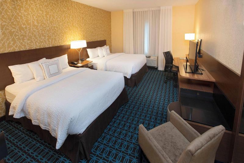Fairfield Inn & Suites Detroit Lakes image