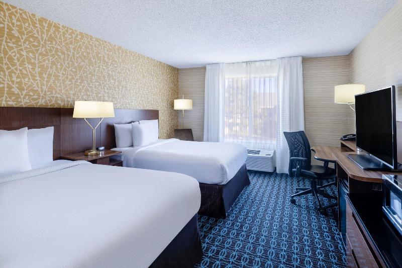 Fairfield Inn & Suites Detroit Lakes image