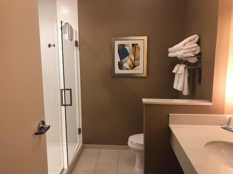 Fairfield Inn & Suites Detroit Lakes image