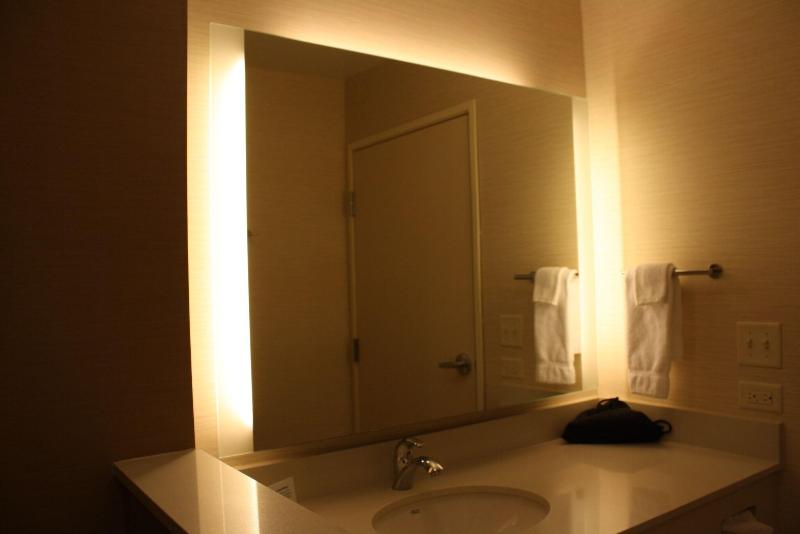 Fairfield Inn & Suites Detroit Lakes image