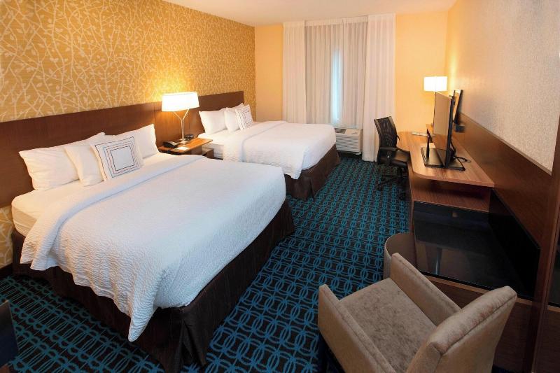 Fairfield Inn & Suites Detroit Lakes image