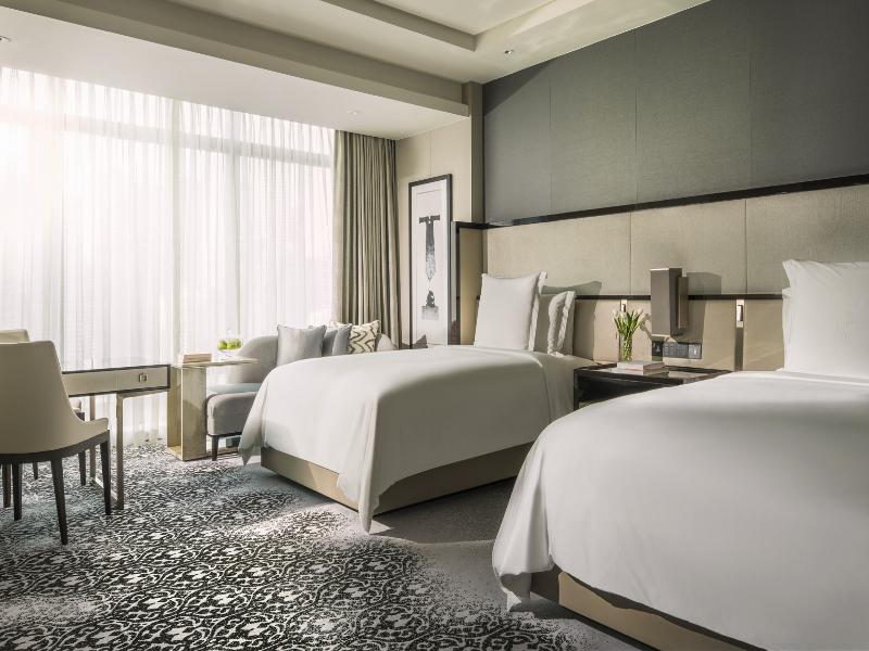 Four Seasons Hotel Kuala Lumpur image