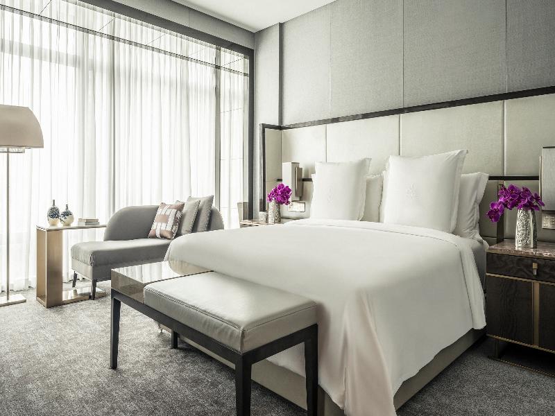 Four Seasons Hotel Kuala Lumpur image