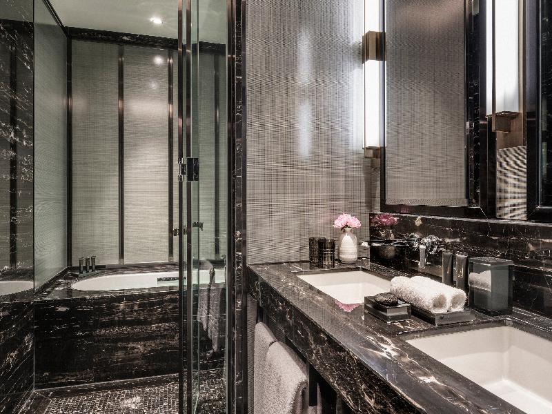 Four Seasons Hotel Kuala Lumpur image