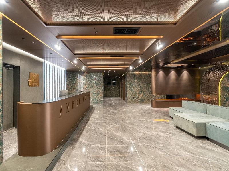 L&L Cantral Hotel