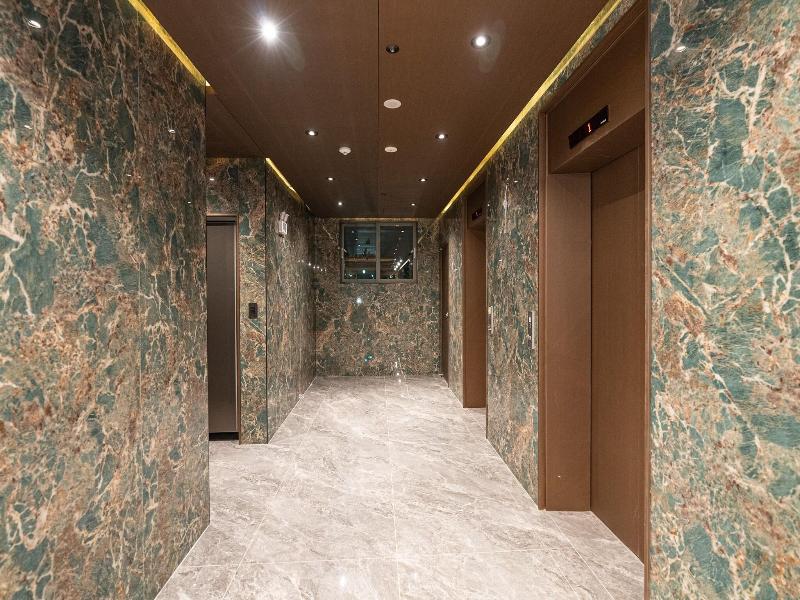 L&L Cantral Hotel