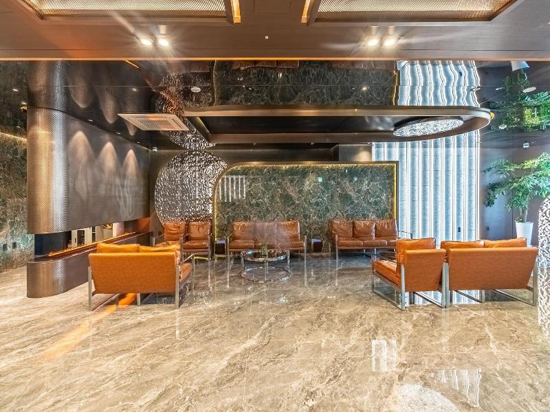 L&L Cantral Hotel