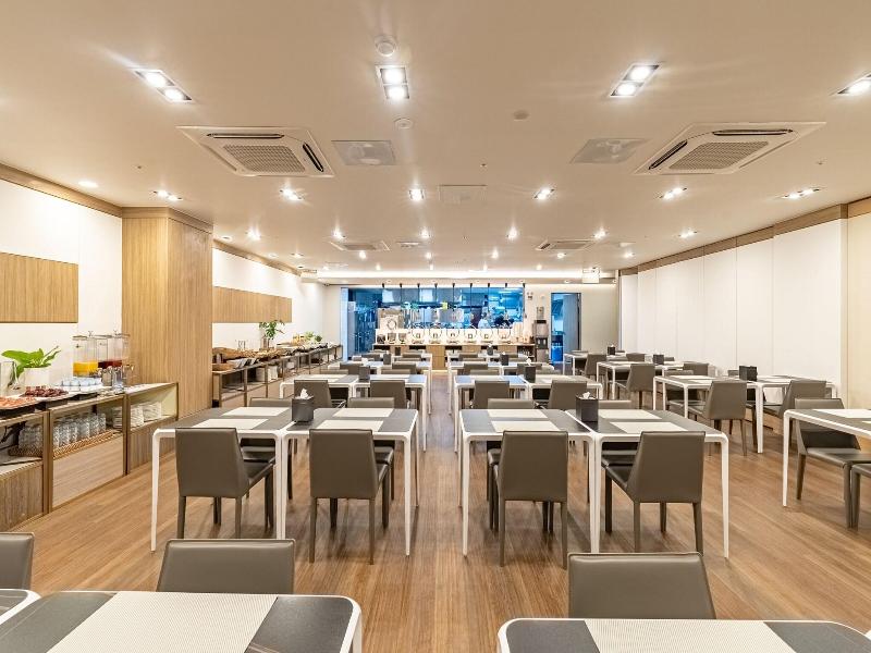 L&L Cantral Hotel