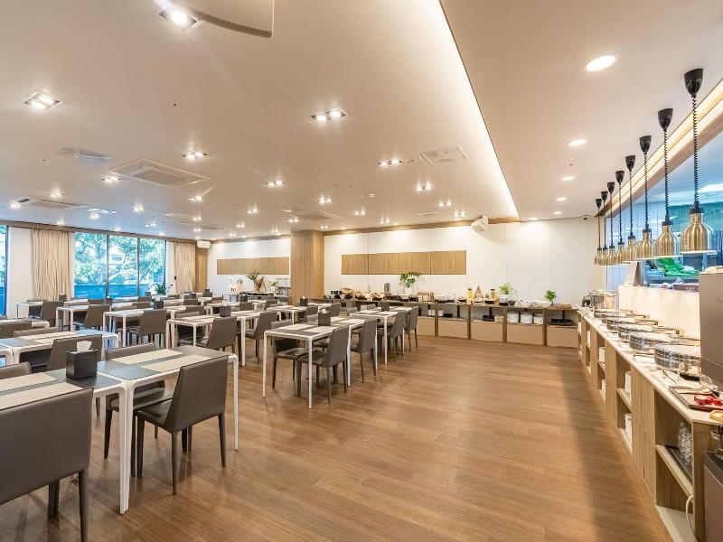 L&L Cantral Hotel