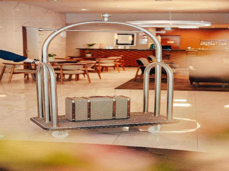 Melia Setubal image