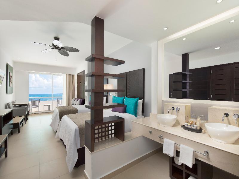 Ventus at Marina El Cid Spa & Beach Resort image