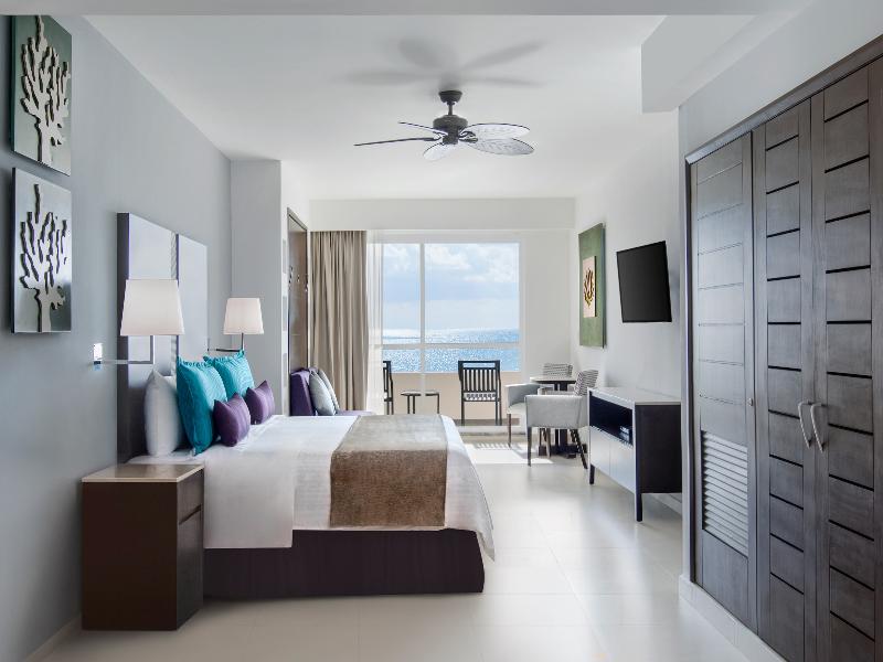 Ventus at Marina El Cid Spa & Beach Resort image
