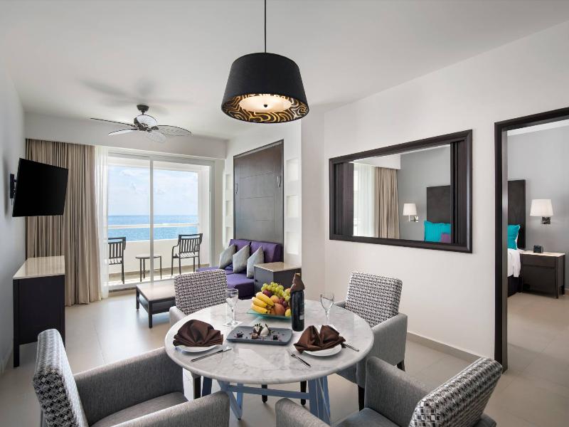 Ventus at Marina El Cid Spa & Beach Resort image