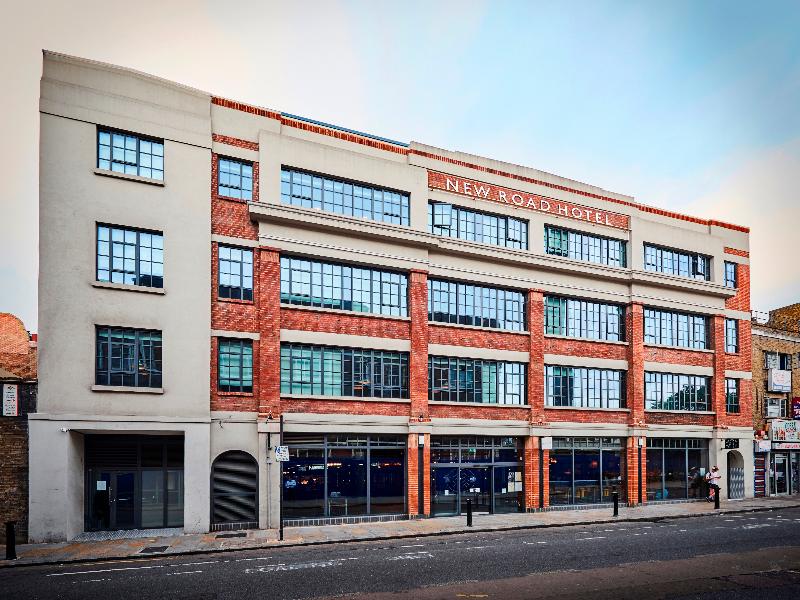 New Road Hotel — exterior view