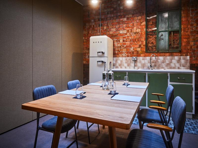 New Road Hotel image