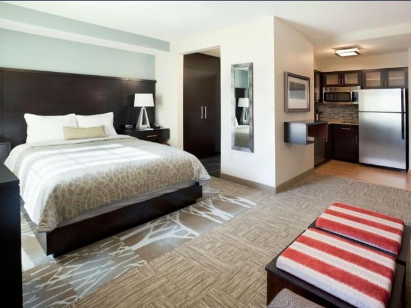 Staybridge Suites Saskatoon-University image