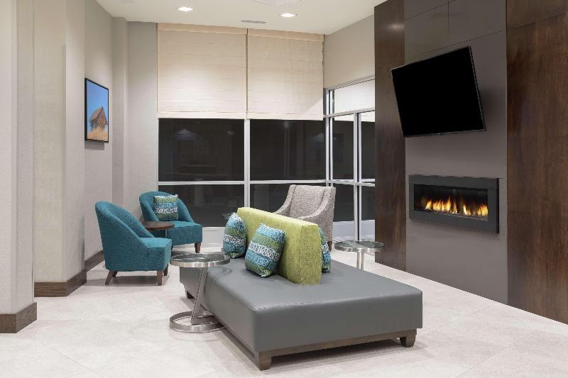 Hilton Garden Inn Omaha Aksarben Village image