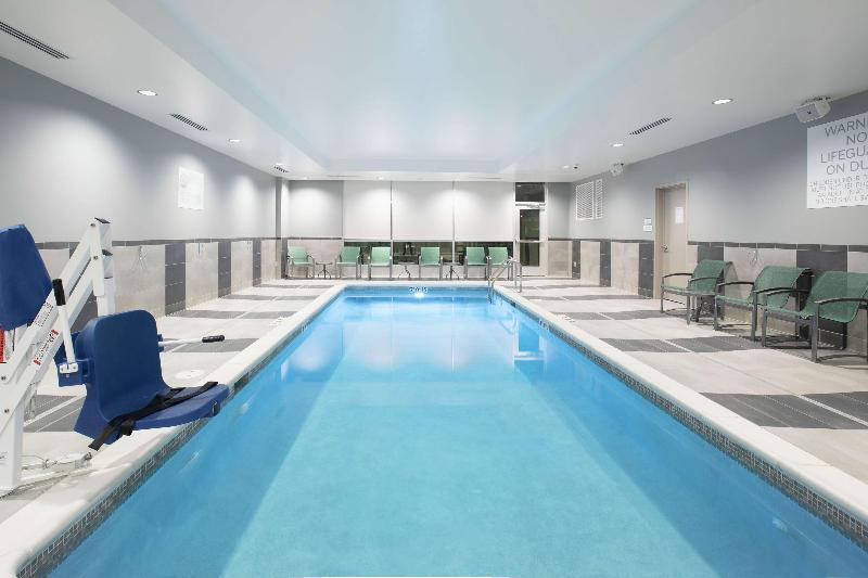 Hilton Garden Inn Omaha Aksarben Village image