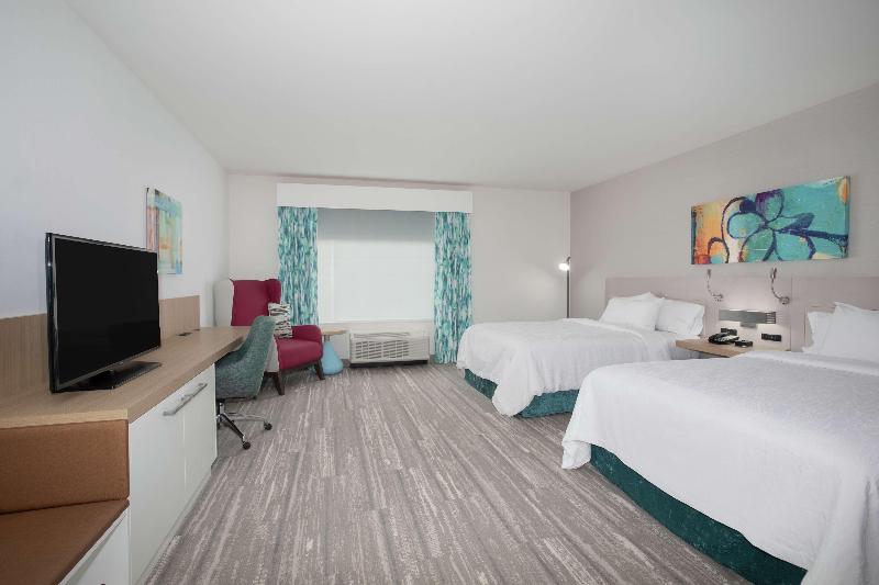 Hilton Garden Inn Omaha Aksarben Village image
