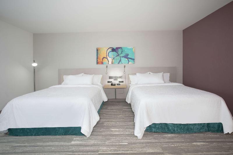 Hilton Garden Inn Omaha Aksarben Village image