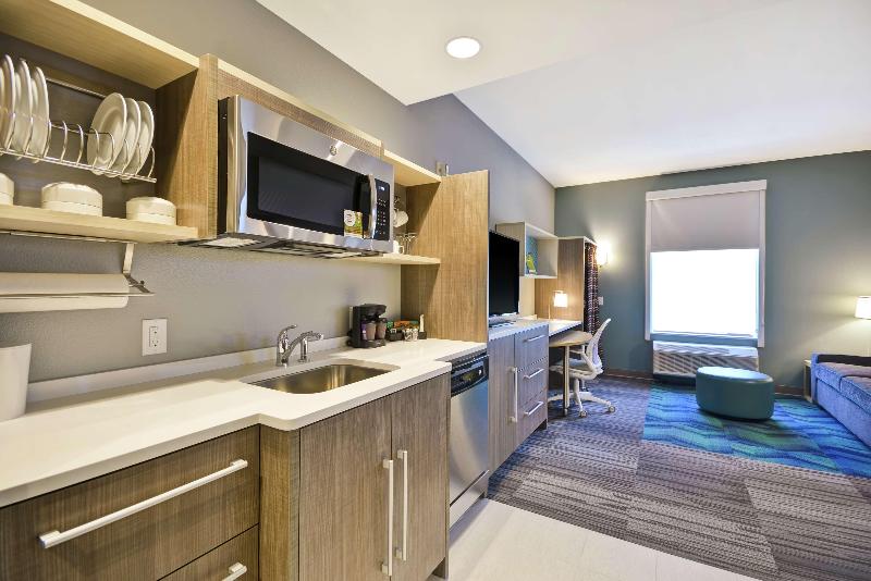 Home2 Suites By Hilton Queensbury Lake George image
