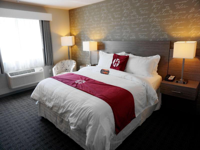 Hartford Hotel, Bw Signature Collection image