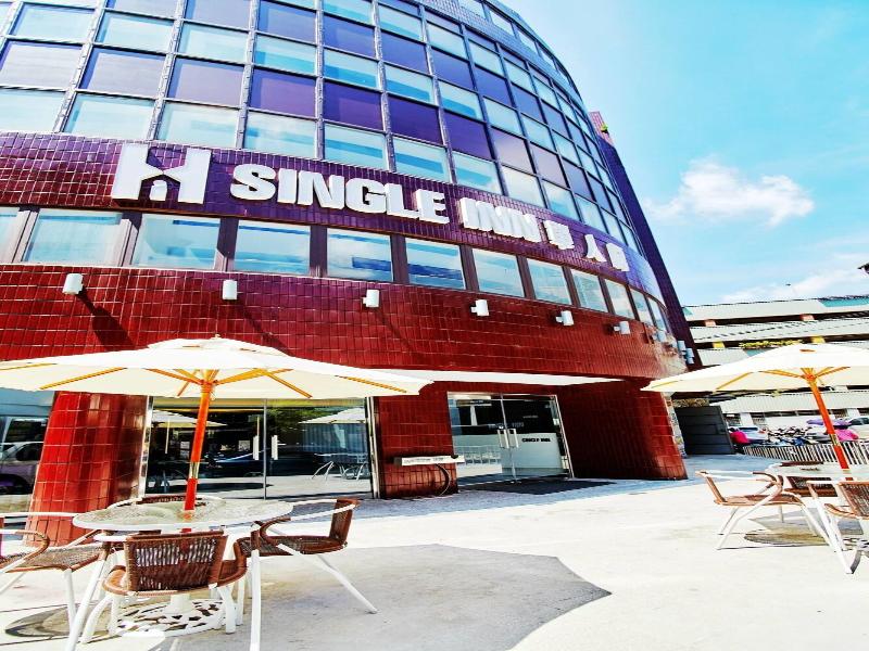 Single Inn Taipei image