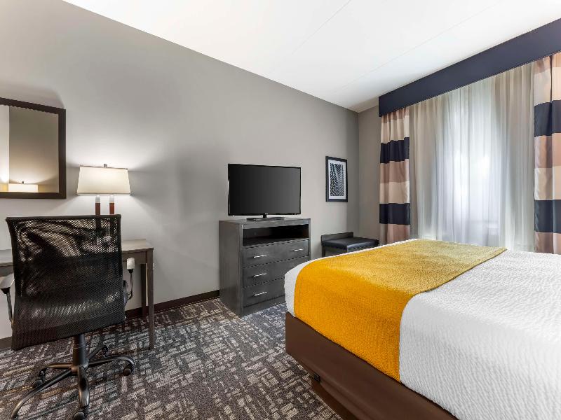 Best Western Plus Cranberry-Pittsburgh North image