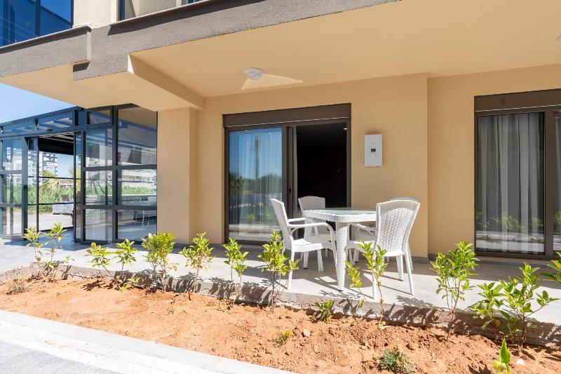 Lara Beach Homes image