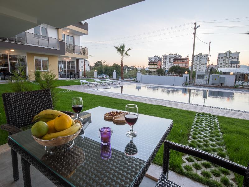 Lara Beach Homes image