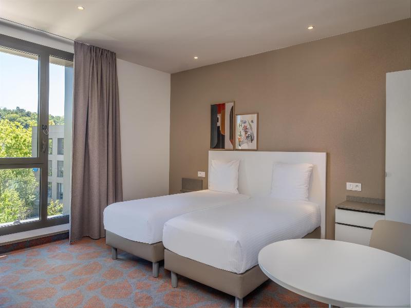 Spark by Hilton Lyon Park Saone image