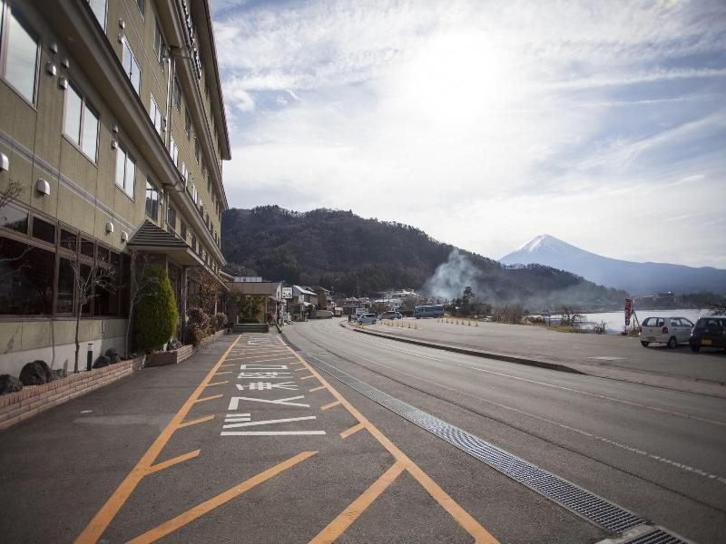 Hotel Route Inn Kawaguchiko image