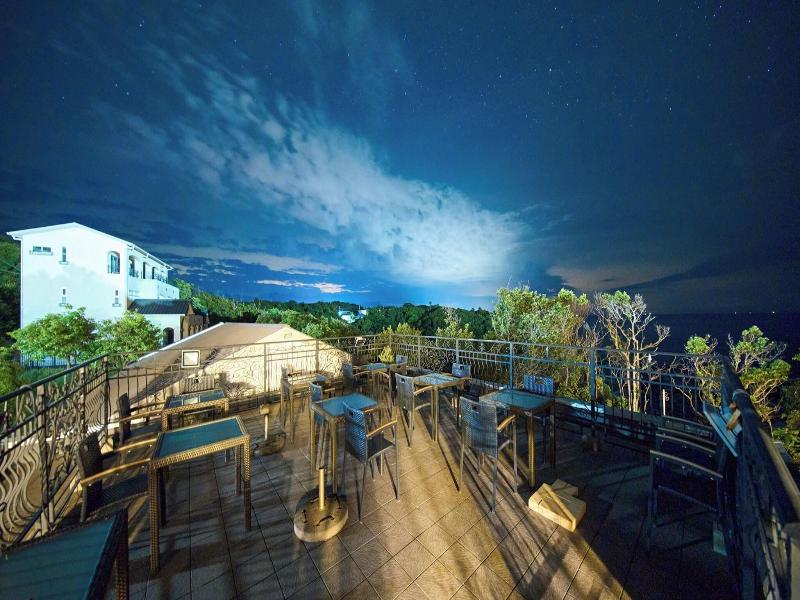 Hotel Holistic Resort image