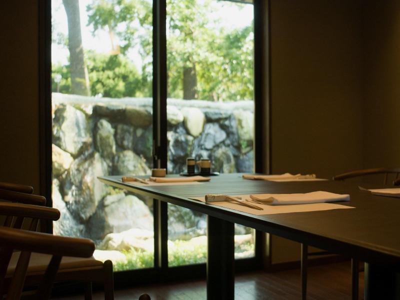 GAHAMA terrace image