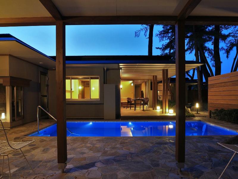 GAHAMA terrace image
