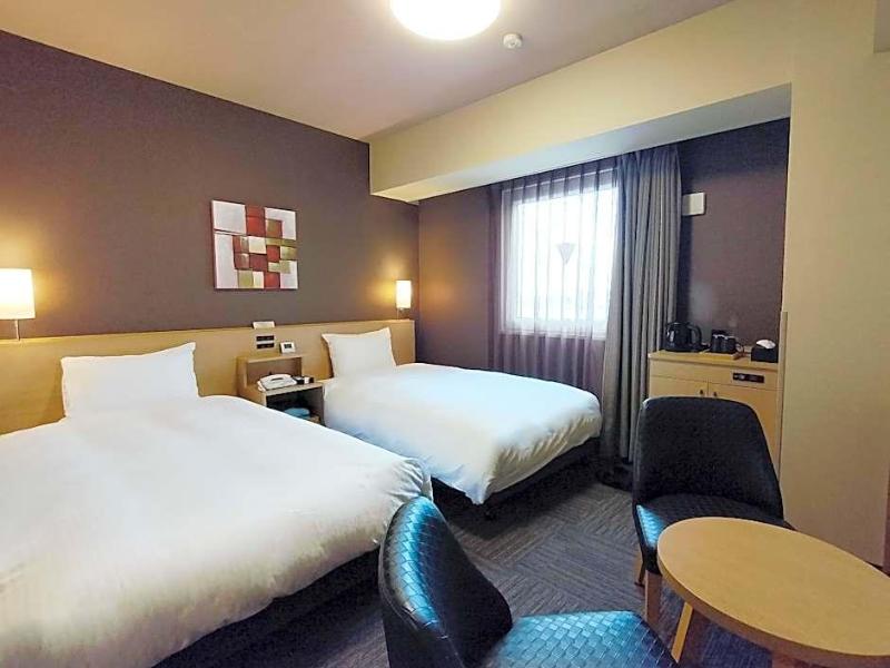 Hotel Route Inn Takaoka Ekimae image