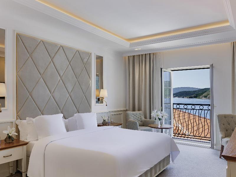 Heritage Grand Perast image