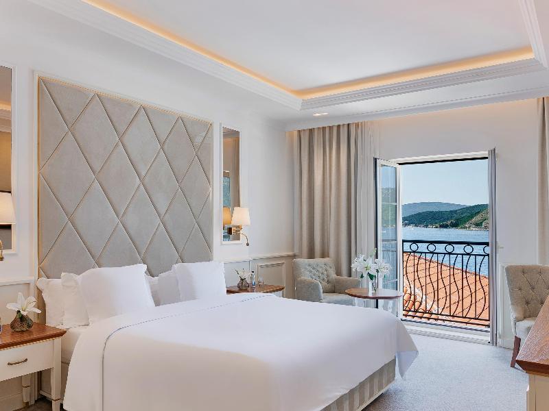 Heritage Grand Perast image