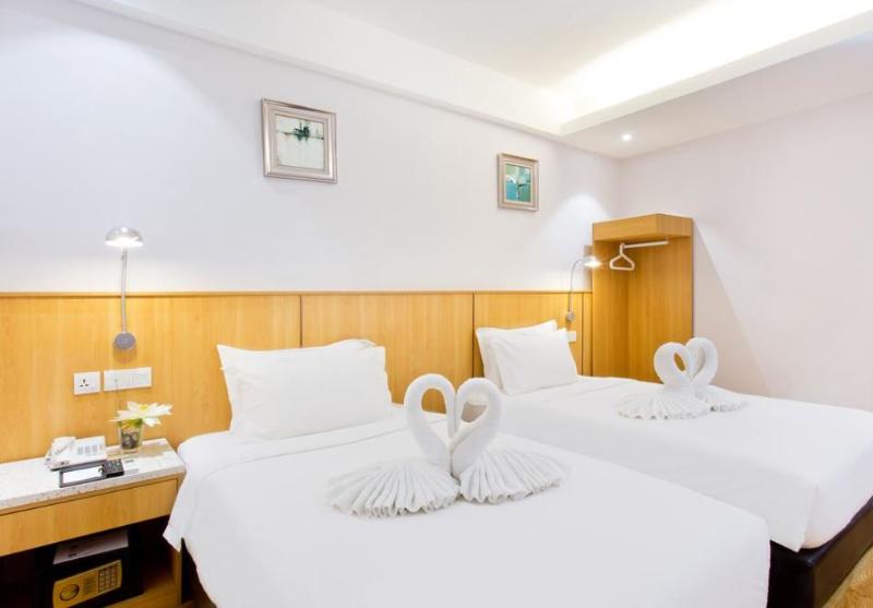Summer Tree Hotel gallery photo 29