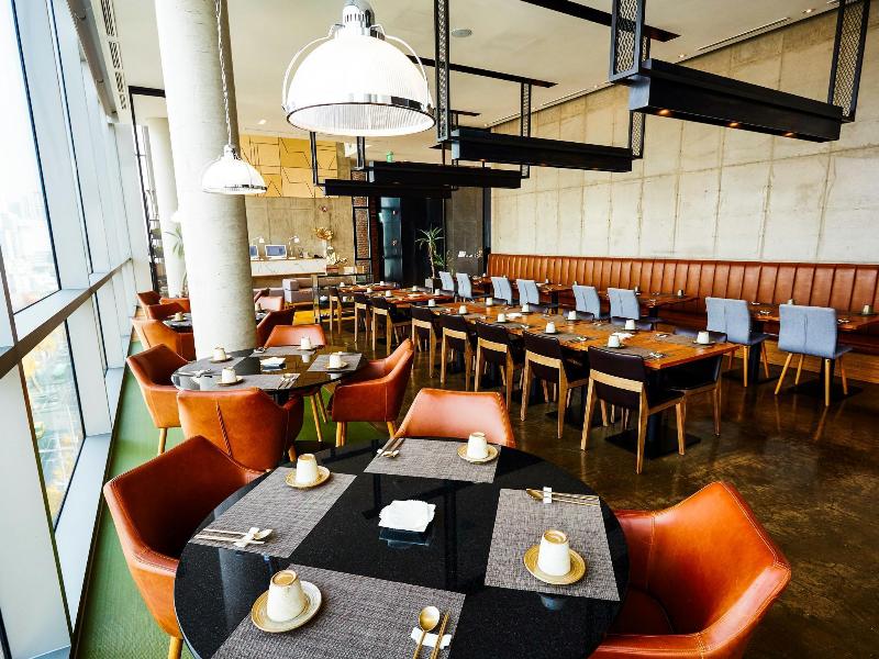 Handpicked Hotel & Collections image