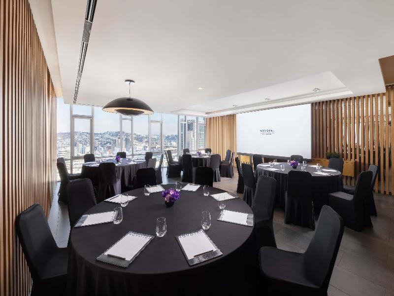 Novotel Ambassador Seoul Dongdaemun Hotel image