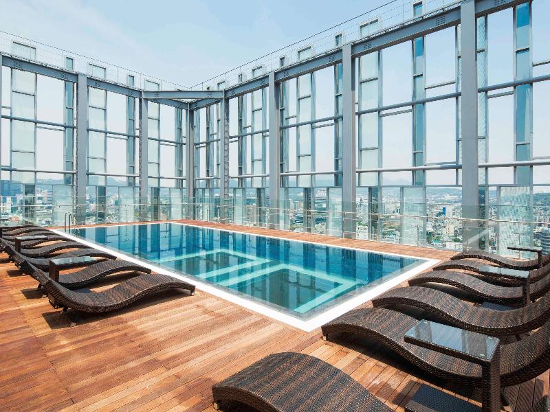 Novotel Ambassador Seoul Dongdaemun Hotel image
