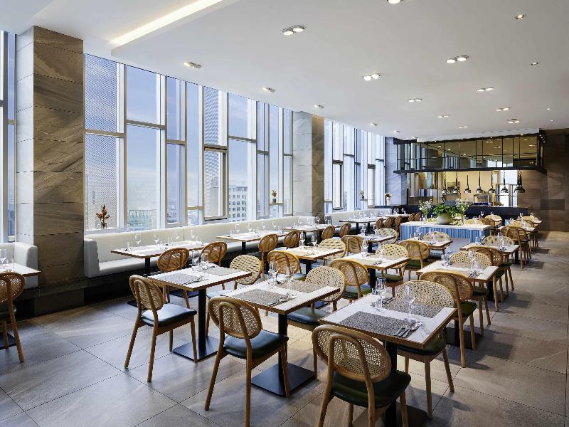Novotel Ambassador Seoul Dongdaemun Hotel image