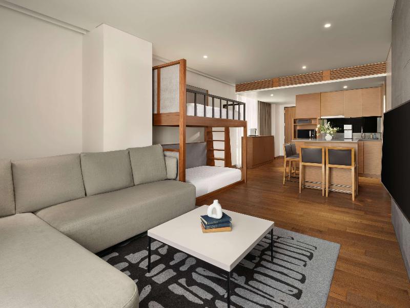 Novotel Ambassador Seoul Dongdaemun Hotel image