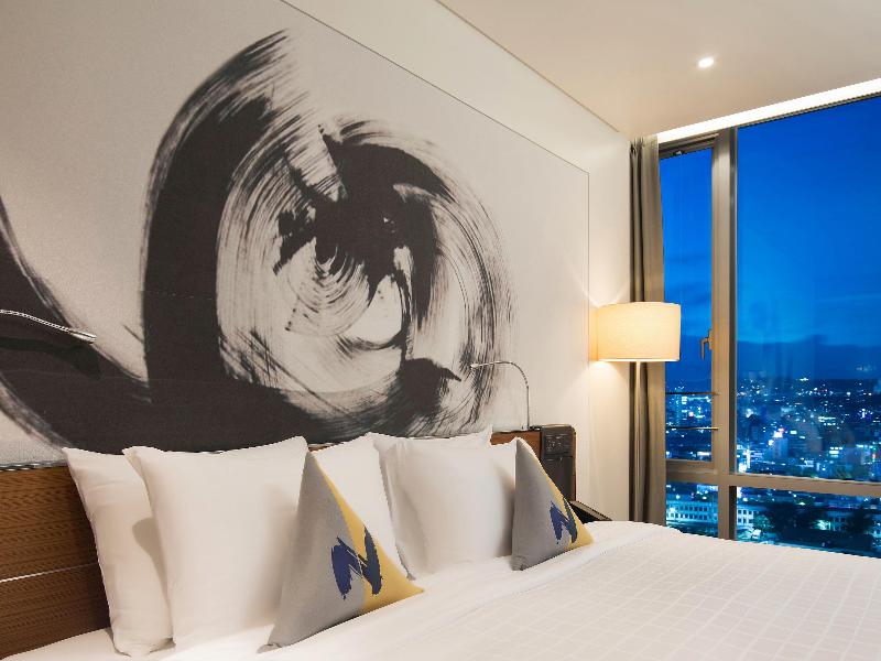 Novotel Ambassador Seoul Dongdaemun Hotel image