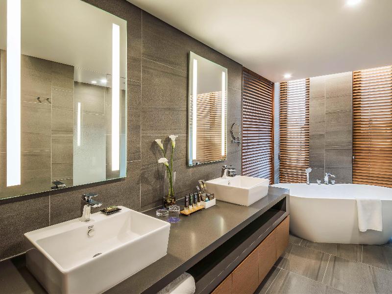 Novotel Ambassador Seoul Dongdaemun Hotel image