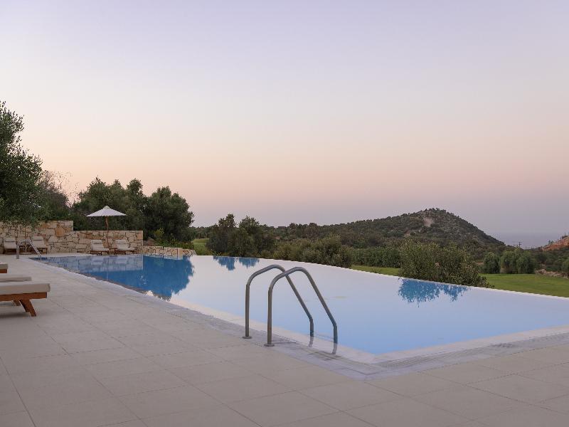 Crete Golf Club Hotel — exterior view