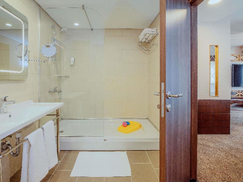 Ibis Styles Istanbul Bomonti image