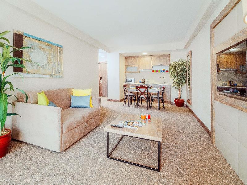 Ibis Styles Istanbul Bomonti image