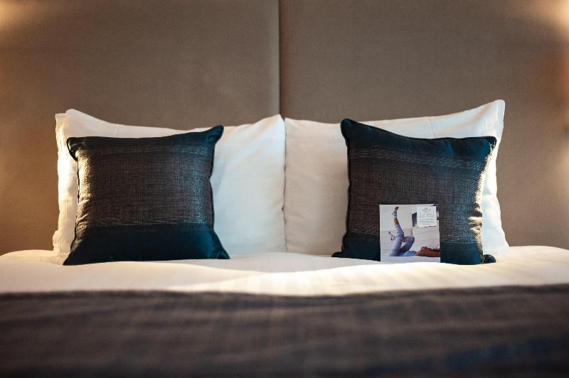 Crowne Plaza London Heathrow T4 image